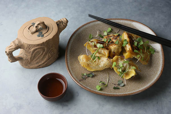 Pan Fried Seafood Pot Sticker